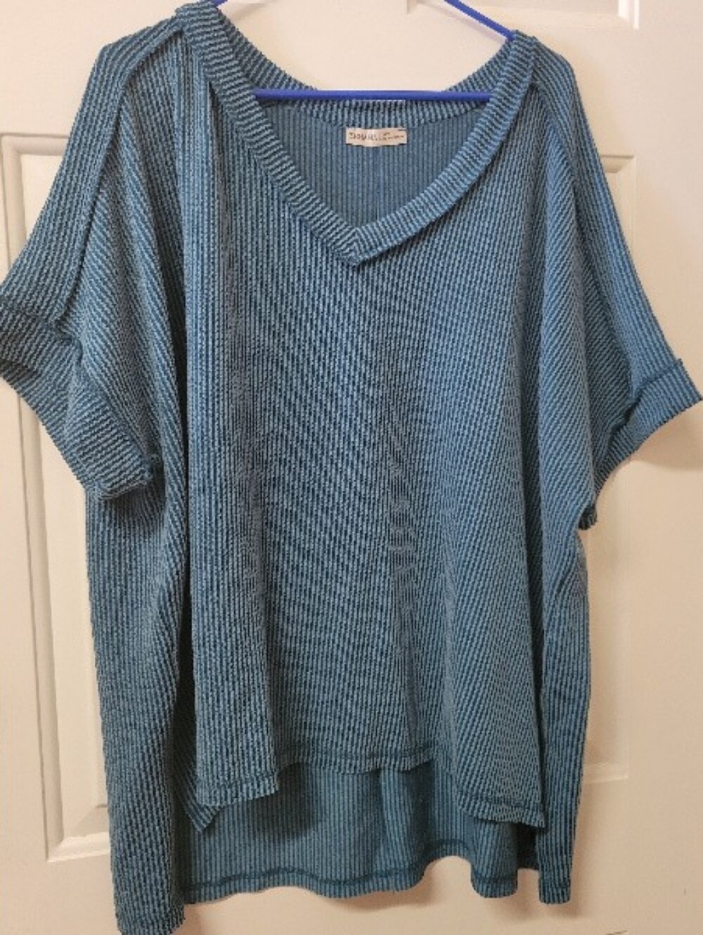 New Without Tags Teal Zenana Raised Rib & Raw Edge Look Short Sleeve Top 2X/3X
